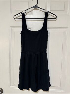 Aritzia Black Sleeveless Scoop-Neck Mini Dress